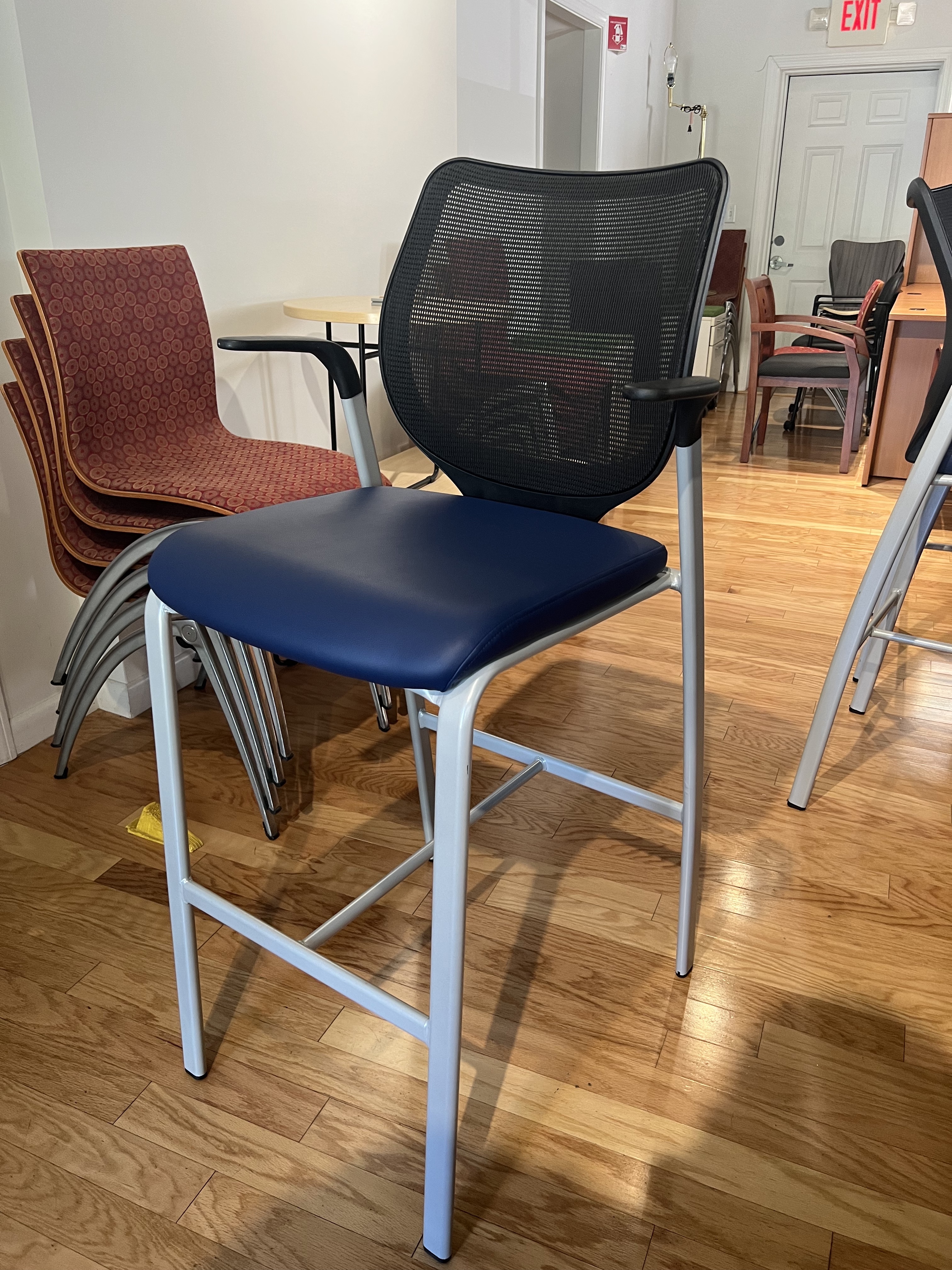 Used Chair HON Nucleus